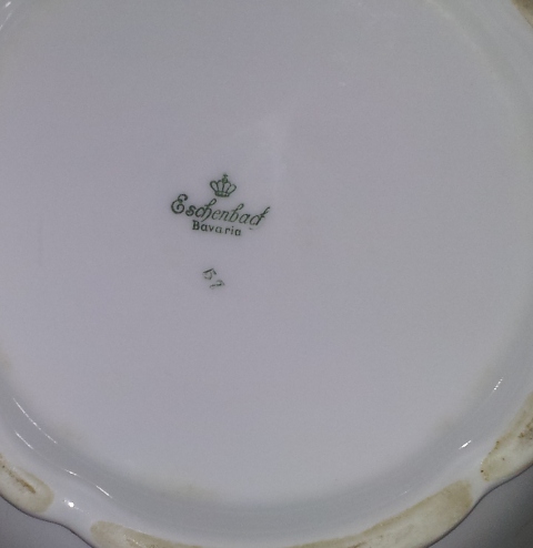 Porcelianinis indas sriubai