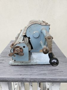 Rankinė mechaninė skaičiavimo mašinėlė "Feliks" - Image 3